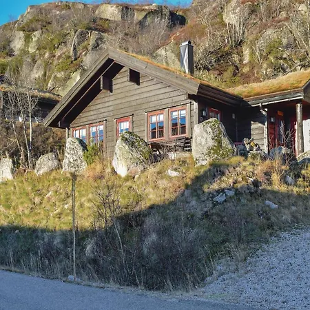 Three-bedroom In * Aseral